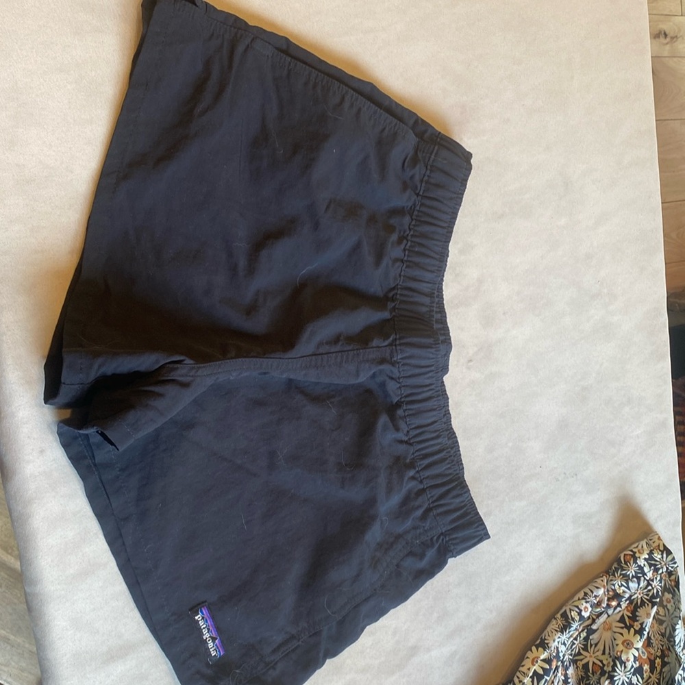 Patigonia Baggies- Black